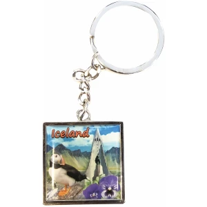 Keyring Halgrímskirkja puffin and flowers